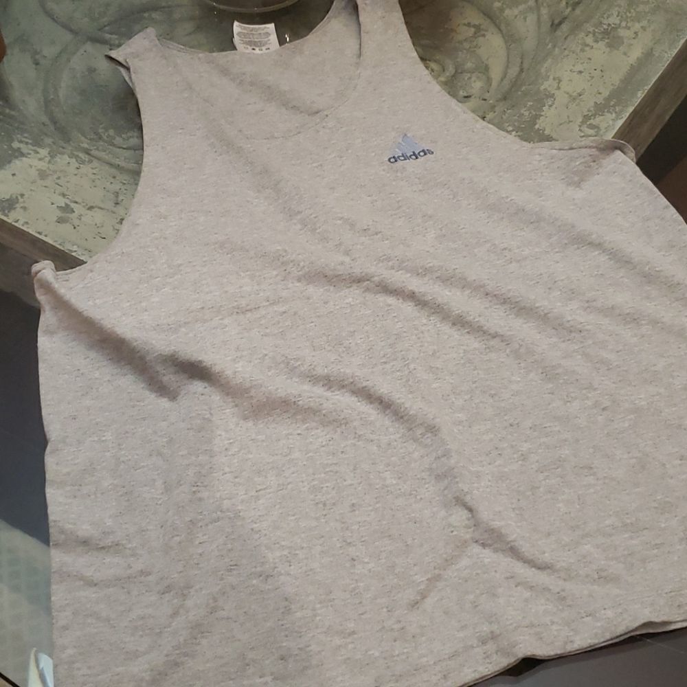 𝅺⭐adidas Tank Top